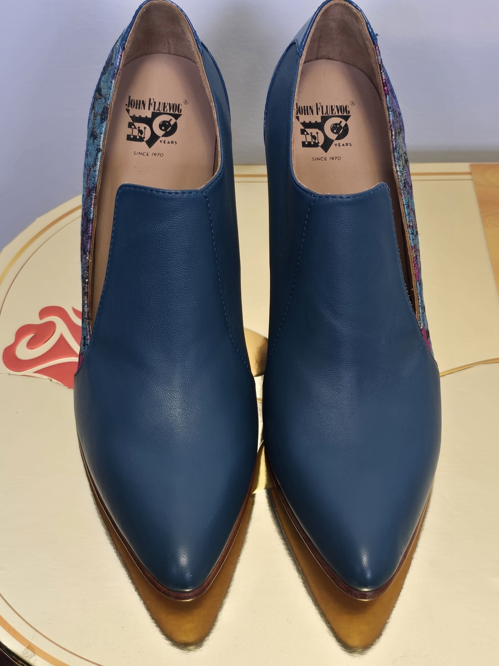 John Fluevog Teal Leather Heels with Multicolor Floral Embroidery - Picture 3 of 13